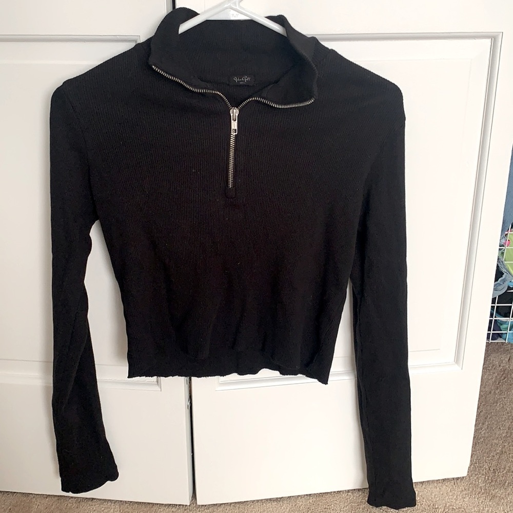Brandy Melville Quarter Zip